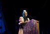 Loli Garc&iacute;a durante su preg&oacute;n anoche en el auditorio Miguel Gonz&aacute;lez Berral de Mijas Pueblo. FOTO: Laura Benavides