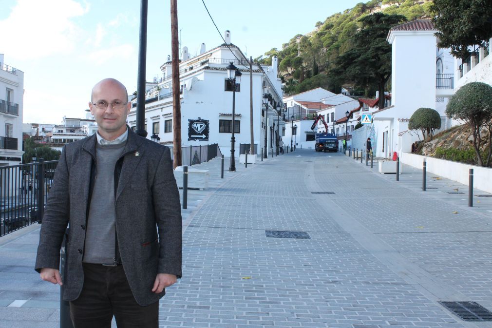El edil de Infraestructura y Obras, José Carlos Martín, ha visitado hoy la avenida de Méjico