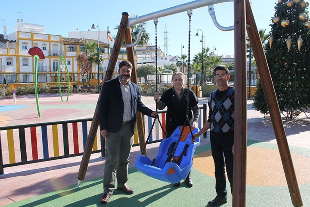 El columpio ya est&aacute; a disposici&oacute;n de los usuarios en este parque.
