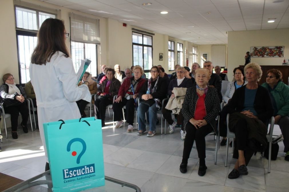 Esta charla se incluye en los programas de envejecimiento saludable y activo del área de Tercera Edad.