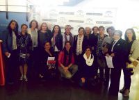 La concejala de Igualdad, Mari Carmen Carmona, junto con socias de varios colectivos.