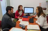 En el centro, la concejala de Igualdad, Mari Carmen Carmona