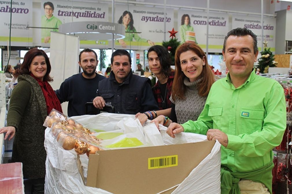 Los árboles fueron ya han sido entregados a las familias.