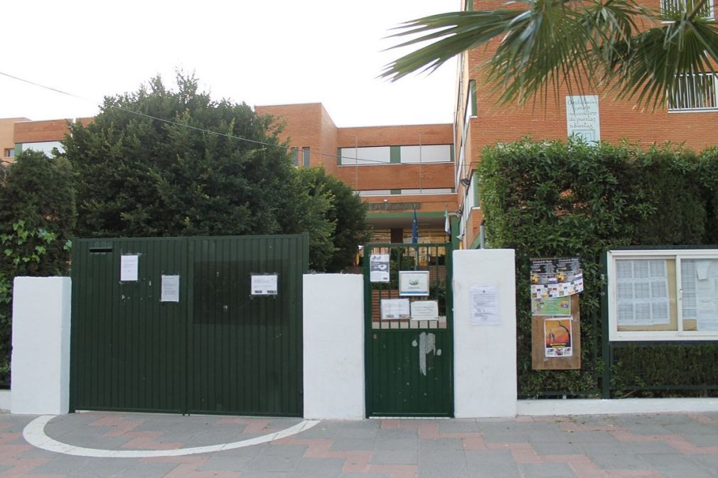 El lugar elegido para el encuentro era el Colegio Las Cañadas