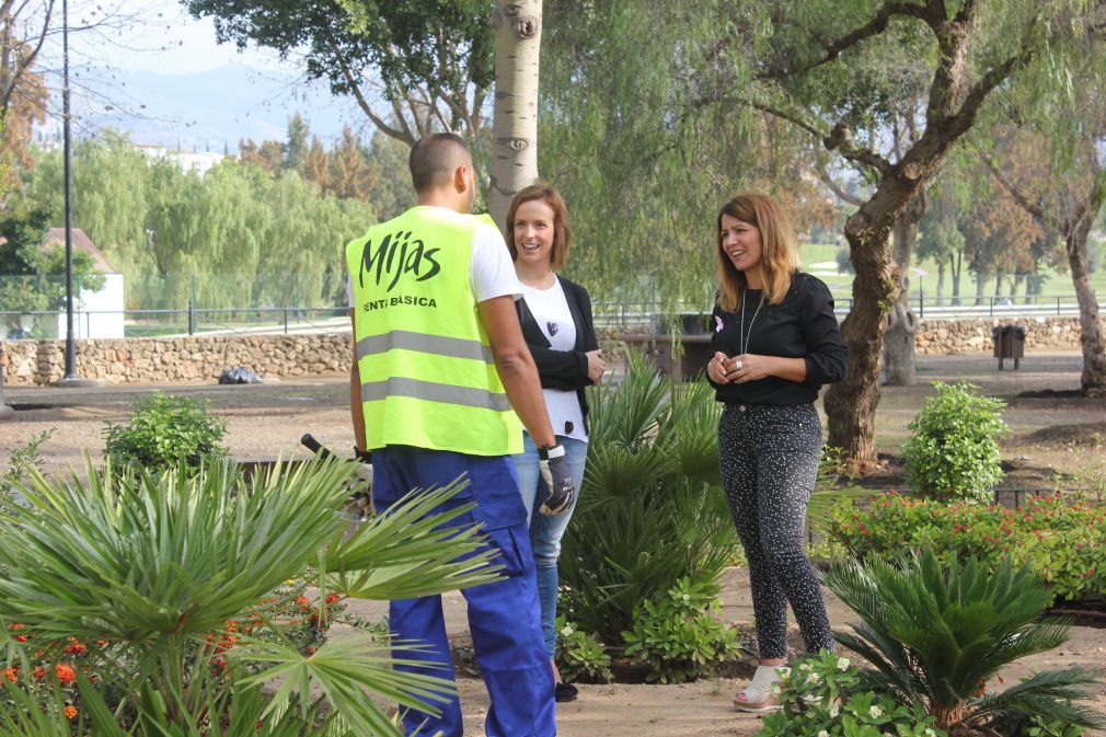 Renta B&aacute;sica realiza trabajos de mejora en el Parque El Esparragal