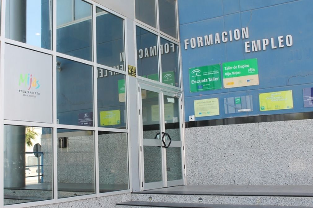 La informaci&oacute;n y formularios se pueden solicitar en el Departamento de Fomento del Empleo en Las Lagunas.