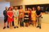 La diputada de Unidos, Eva Garc&iacute;a Sempere, junto al portavoz de CSSP Mijas, Francisco Mart&iacute;nez, y otros miembros del grupo pol&iacute;tico y cuatro trabajadores del CIOMijas en las instalaciones del centro. FOTO: Beatriz Mart&iacute;n