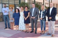 Responsables pol&iacute;ticos inauguran el aula itinerante en el colegio San Sebasti&aacute;n